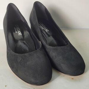 Cordani made in Italy Suede Pumps size 38